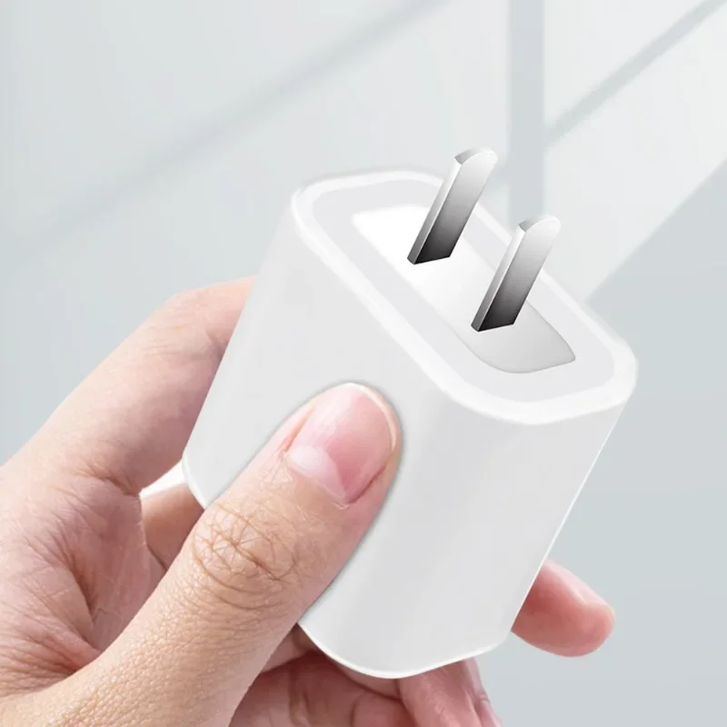 Durable Anti-Bite Cable Protector for iPhone – Transparent Charger Cord Winder for 18W & 20W Fast Charging Cables - Image 3